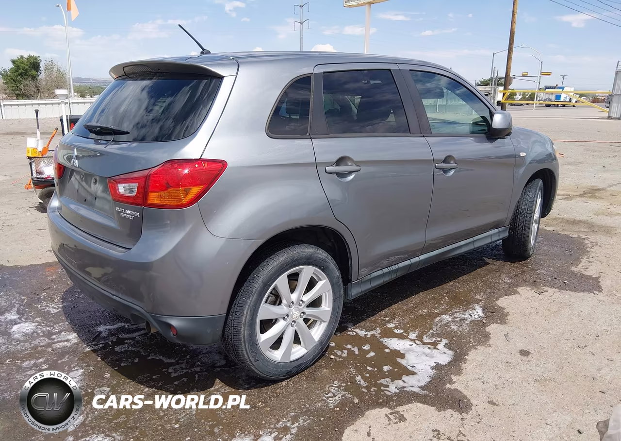 2015 Mitsubishi Outlander Sport Es VIN:4A4AR3AU7FE047592 - 4