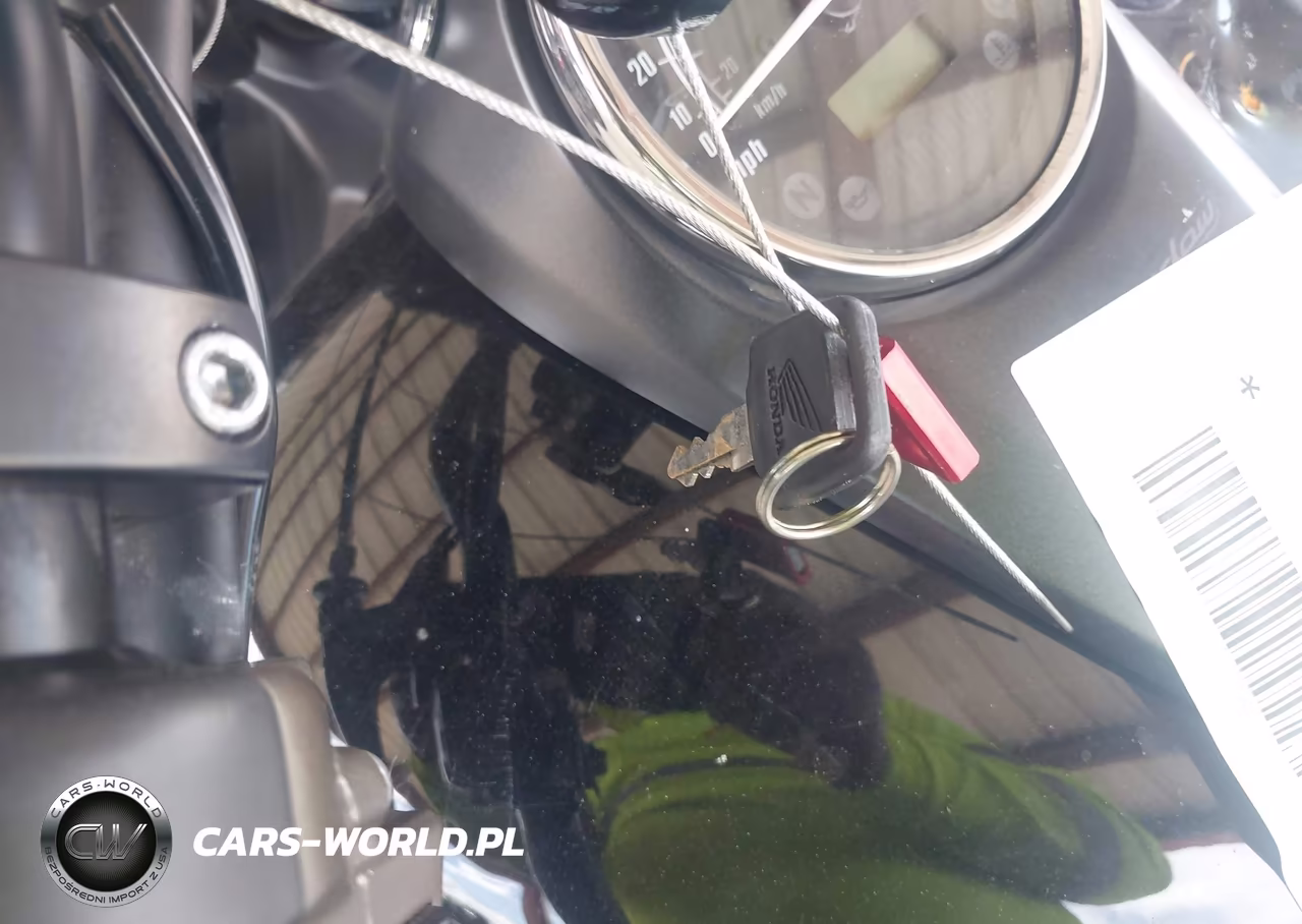 2020 Honda Vt750 C2B VIN:JH2RC5370LK100197 - 11