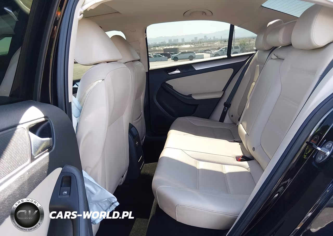 2017 Volkswagen Jetta 1.4T Se VIN:3VWDB7AJ3HM256392 - 8