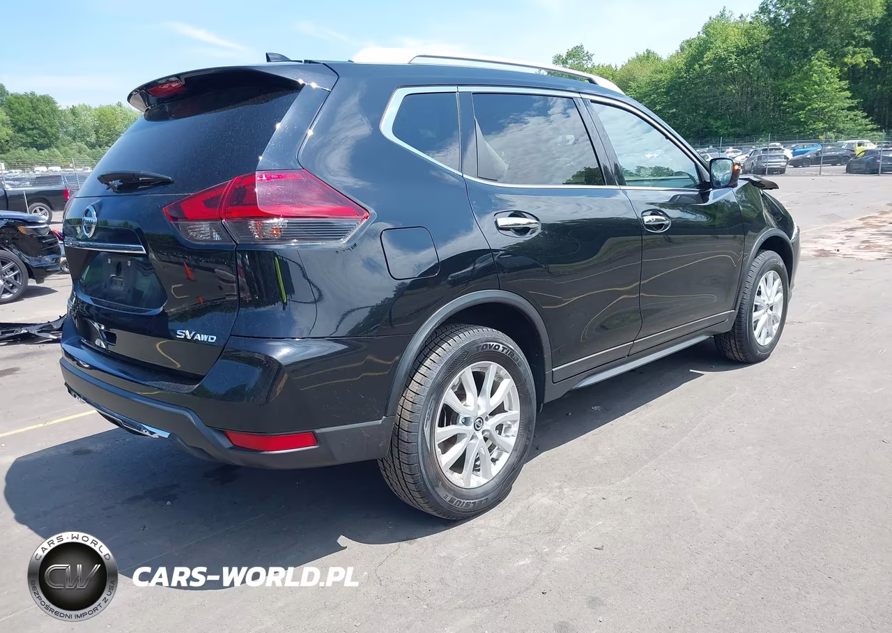 2018 Nissan Rogue Sv VIN:5N1AT2MV3JC807072 - 4