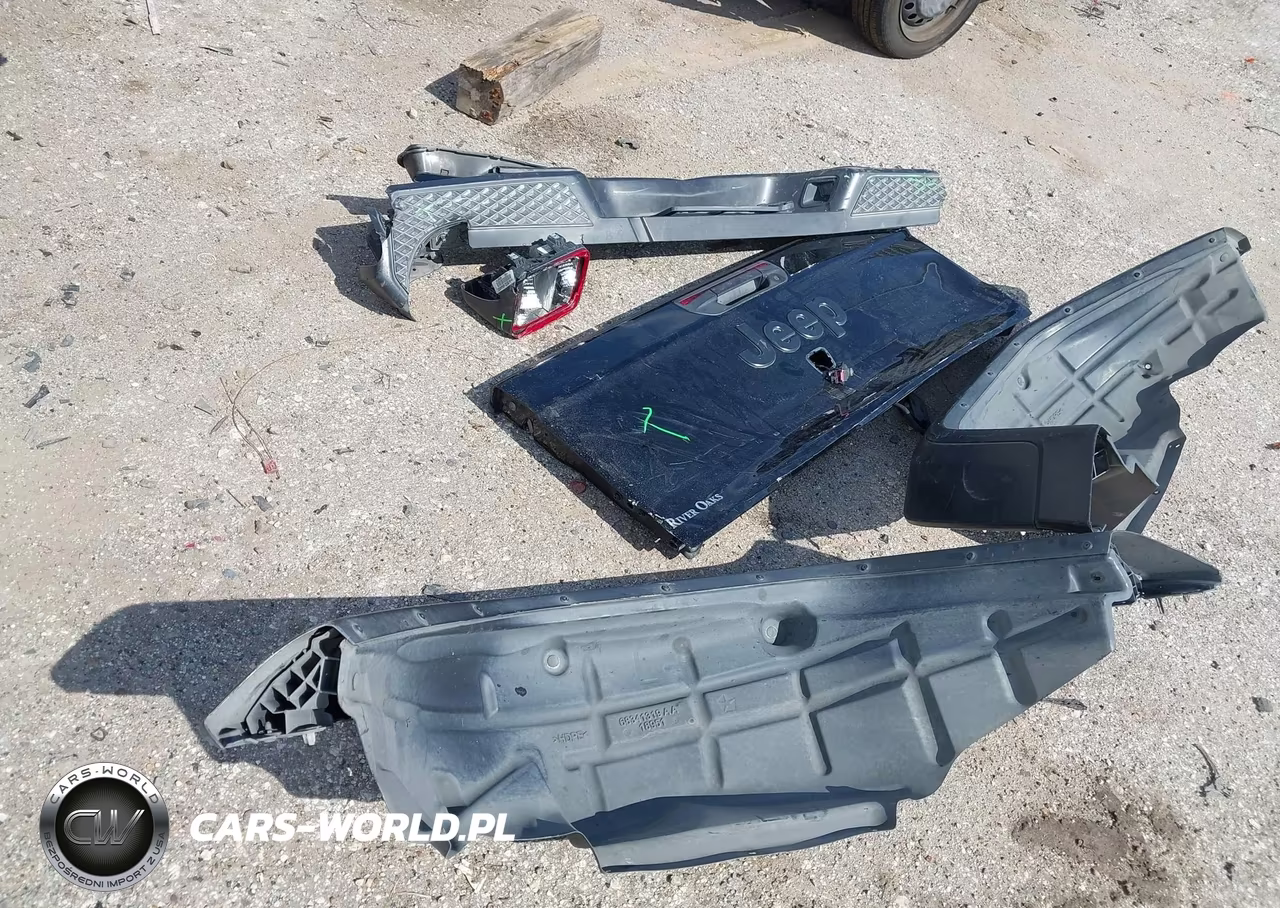 2020 Jeep Gladiator Sport S 4X4 VIN:1C6HJTAG2LL124309 - 12