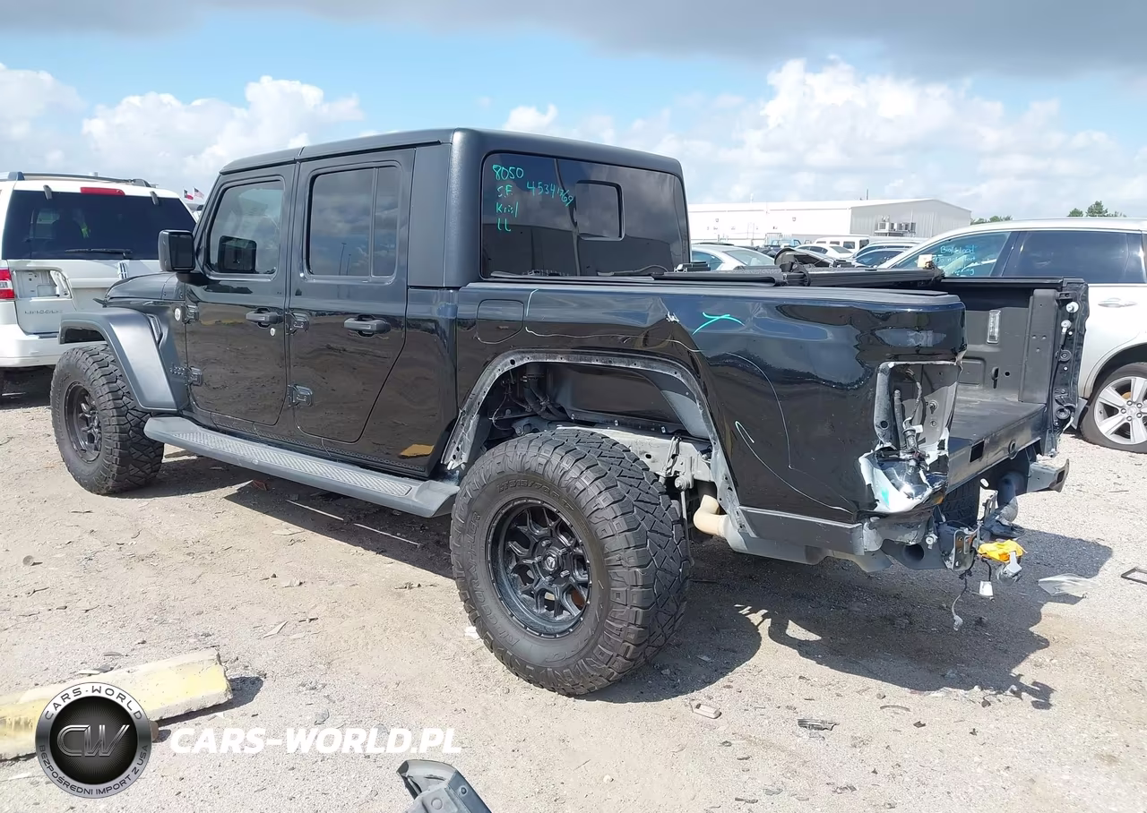 2020 Jeep Gladiator Sport S 4X4 VIN:1C6HJTAG2LL124309 - 3