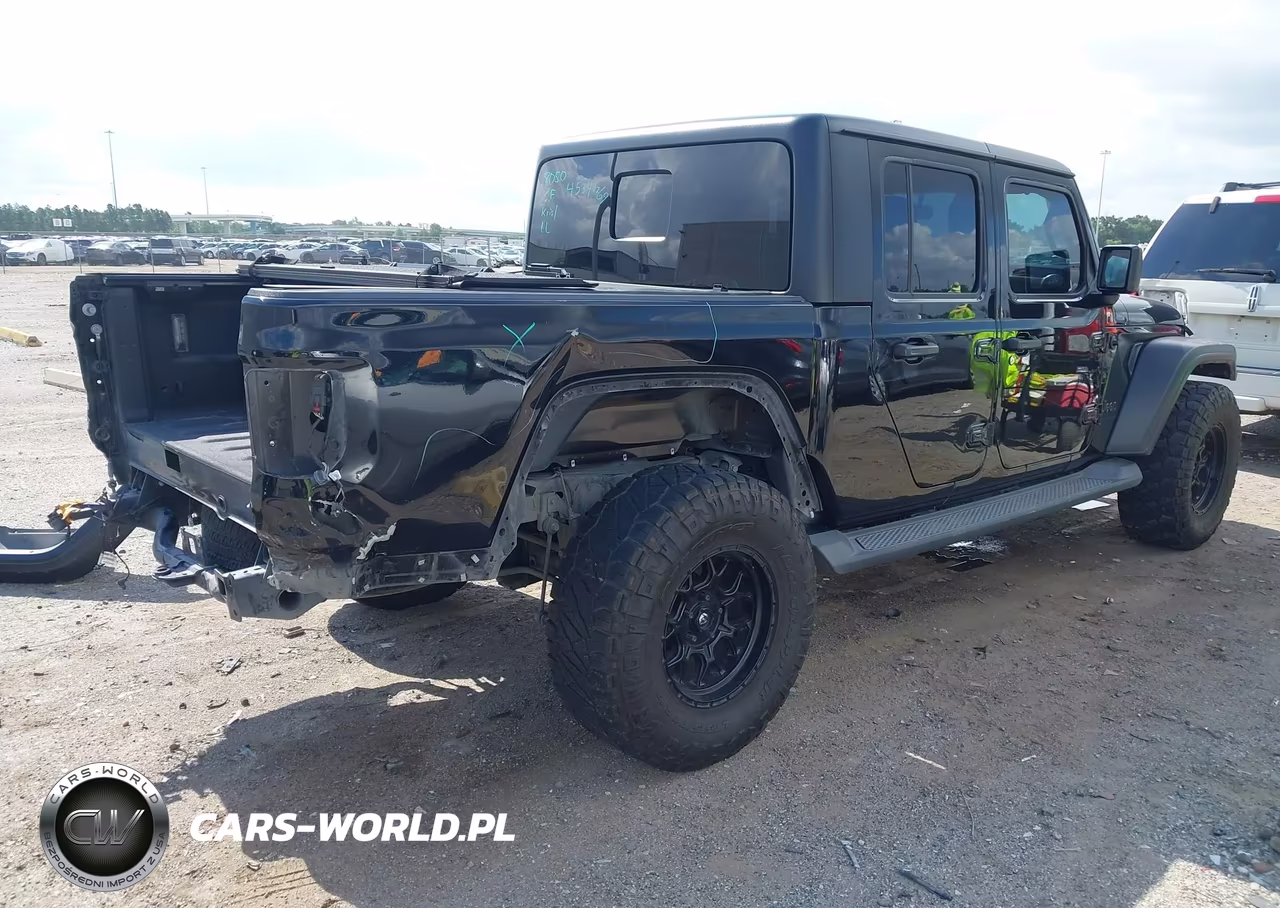 2020 Jeep Gladiator Sport S 4X4 VIN:1C6HJTAG2LL124309 - 4