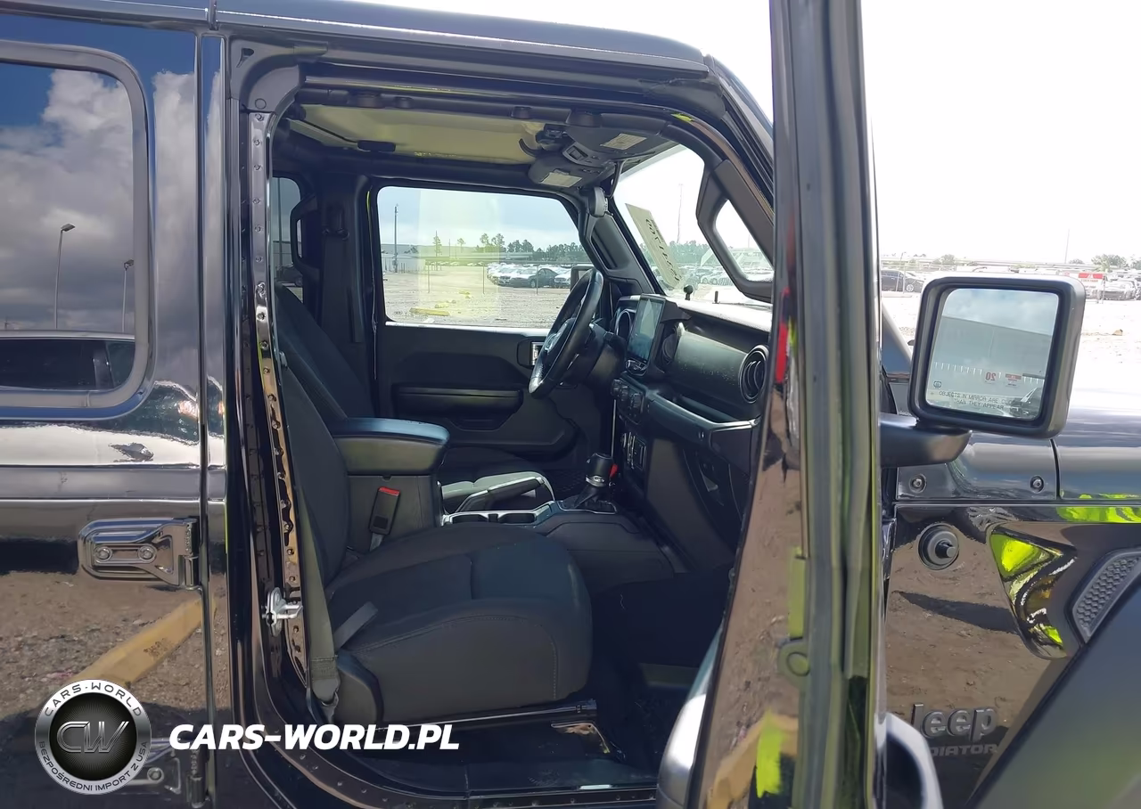 2020 Jeep Gladiator Sport S 4X4 VIN:1C6HJTAG2LL124309 - 5