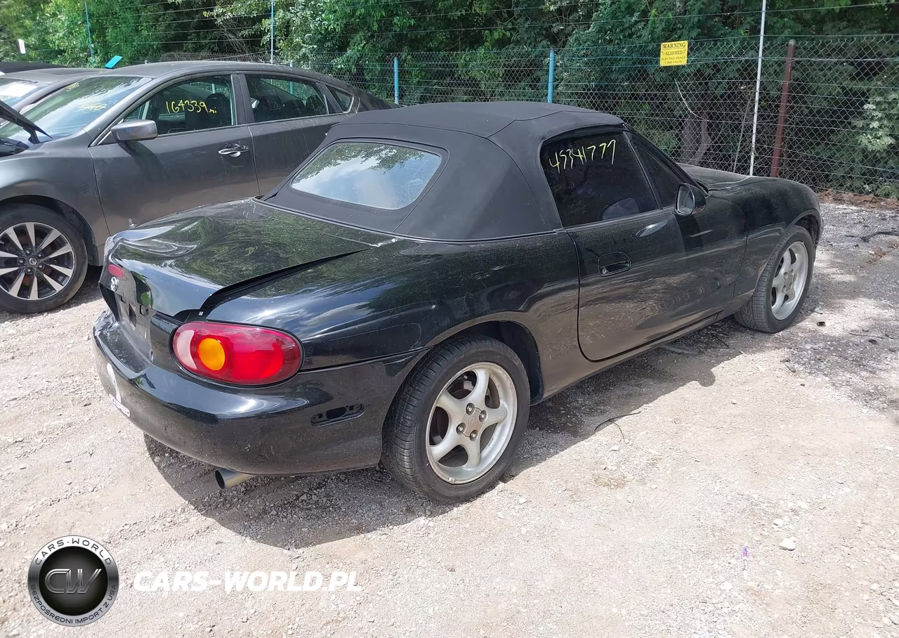 1999 Mazda Mx-5 Miata Leather Pkg-Popular Equipment Pkg-Sports Pkg-Touring Pkg VIN:JM1NB3538X0103357 - 4