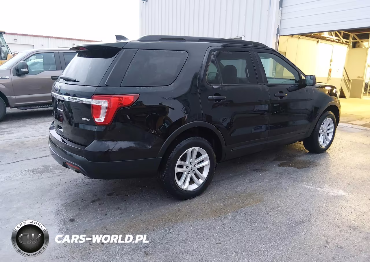 2017 Ford Explorer VIN:1FM5K8B8XHGC80459 - 4