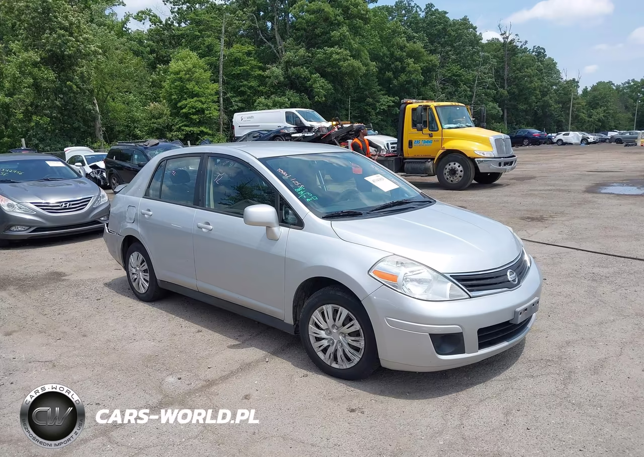 2011 Nissan Versa 1.8S