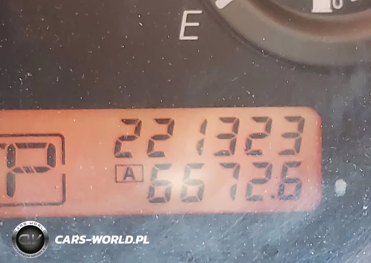 2011 Nissan Versa 1.8S VIN:3N1BC1AP3BL454320 - 15