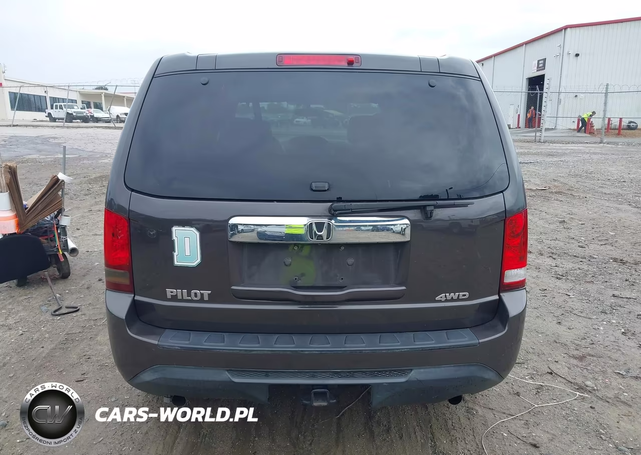 2015 Honda Pilot Lx VIN:5FNYF4H27FB018018 - 16