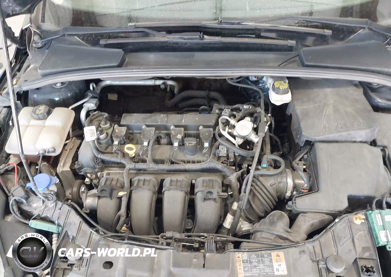 2018 Ford Focus Titanium VIN:1FADP3N21JL294104 - 10