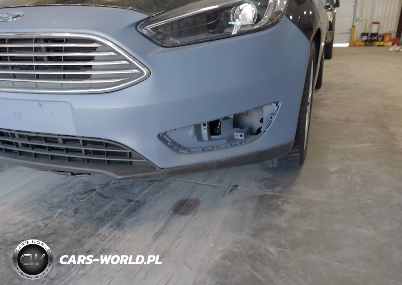 2018 Ford Focus Titanium VIN:1FADP3N21JL294104 - 20