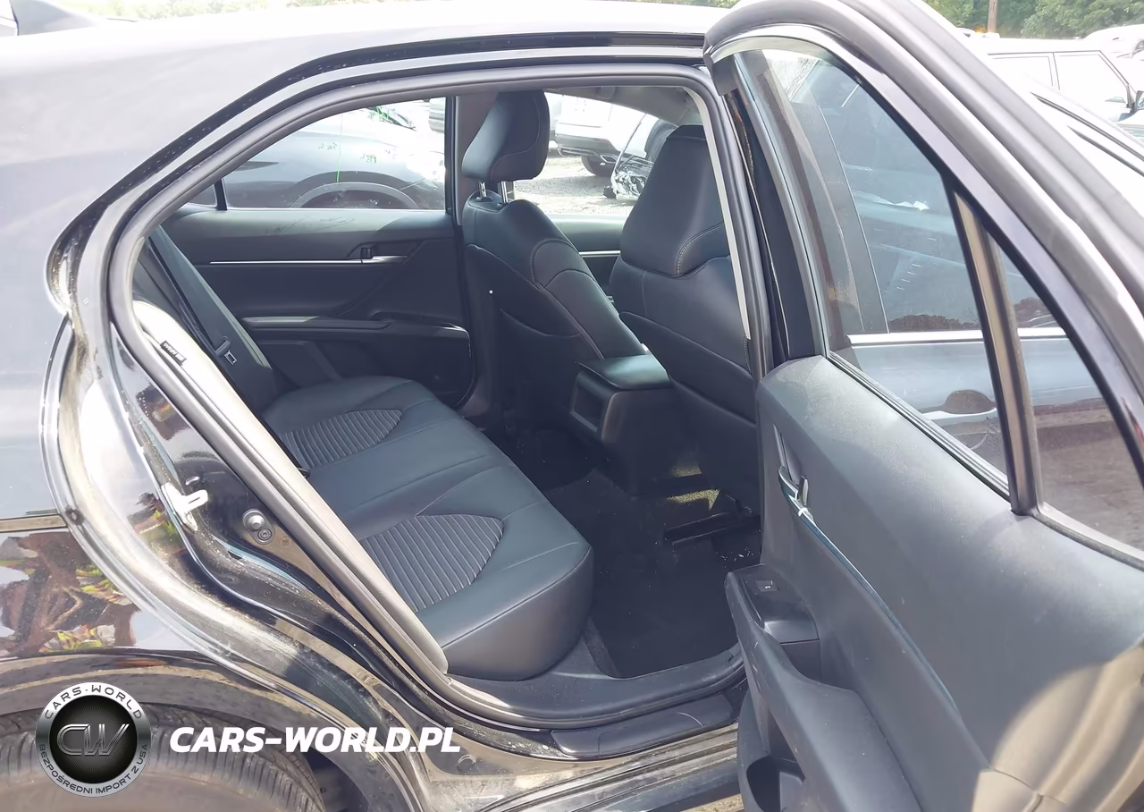 2019 Toyota Camry Se VIN:4T1B11HKXKU250435 - 8