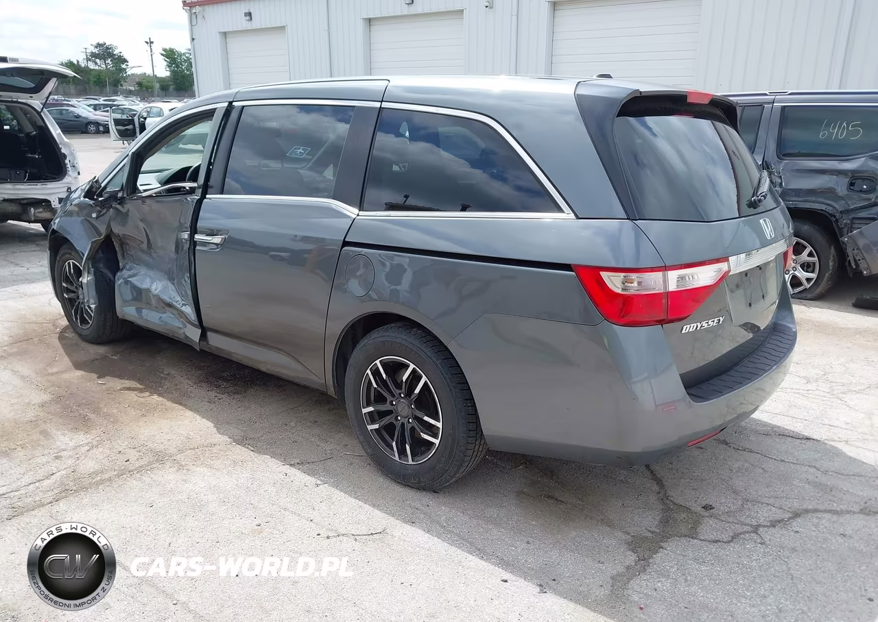2013 Honda Odyssey Ex-L VIN:5FNRL5H69DB024891 - 3