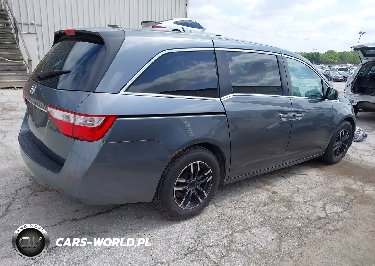 2013 Honda Odyssey Ex-L VIN:5FNRL5H69DB024891 - 4