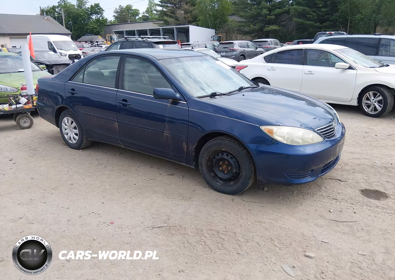 2005 Toyota Camry Le