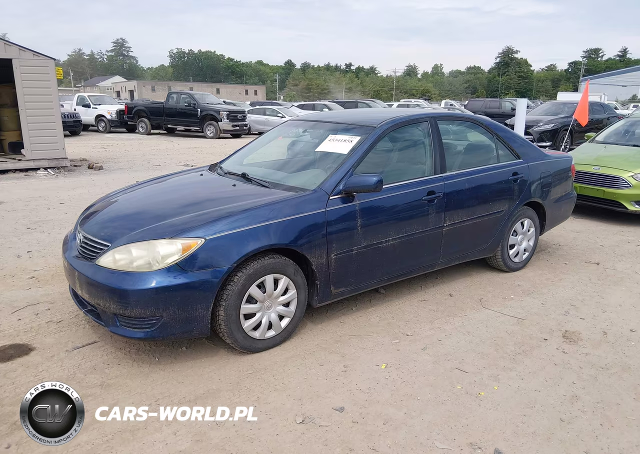 2005 Toyota Camry Le VIN:4T1BE32K95U023802 - 2