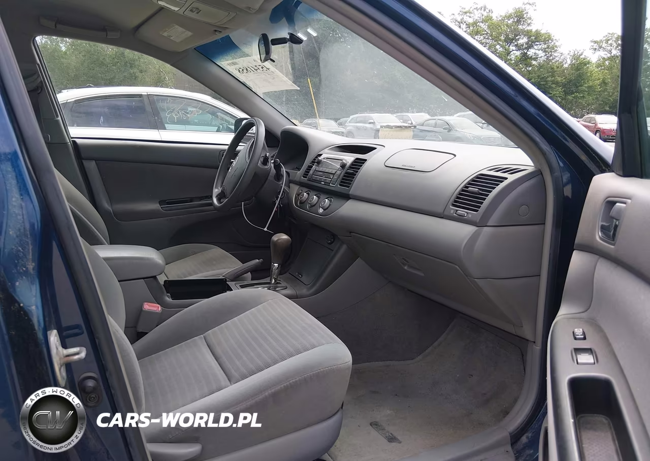 2005 Toyota Camry Le VIN:4T1BE32K95U023802 - 5