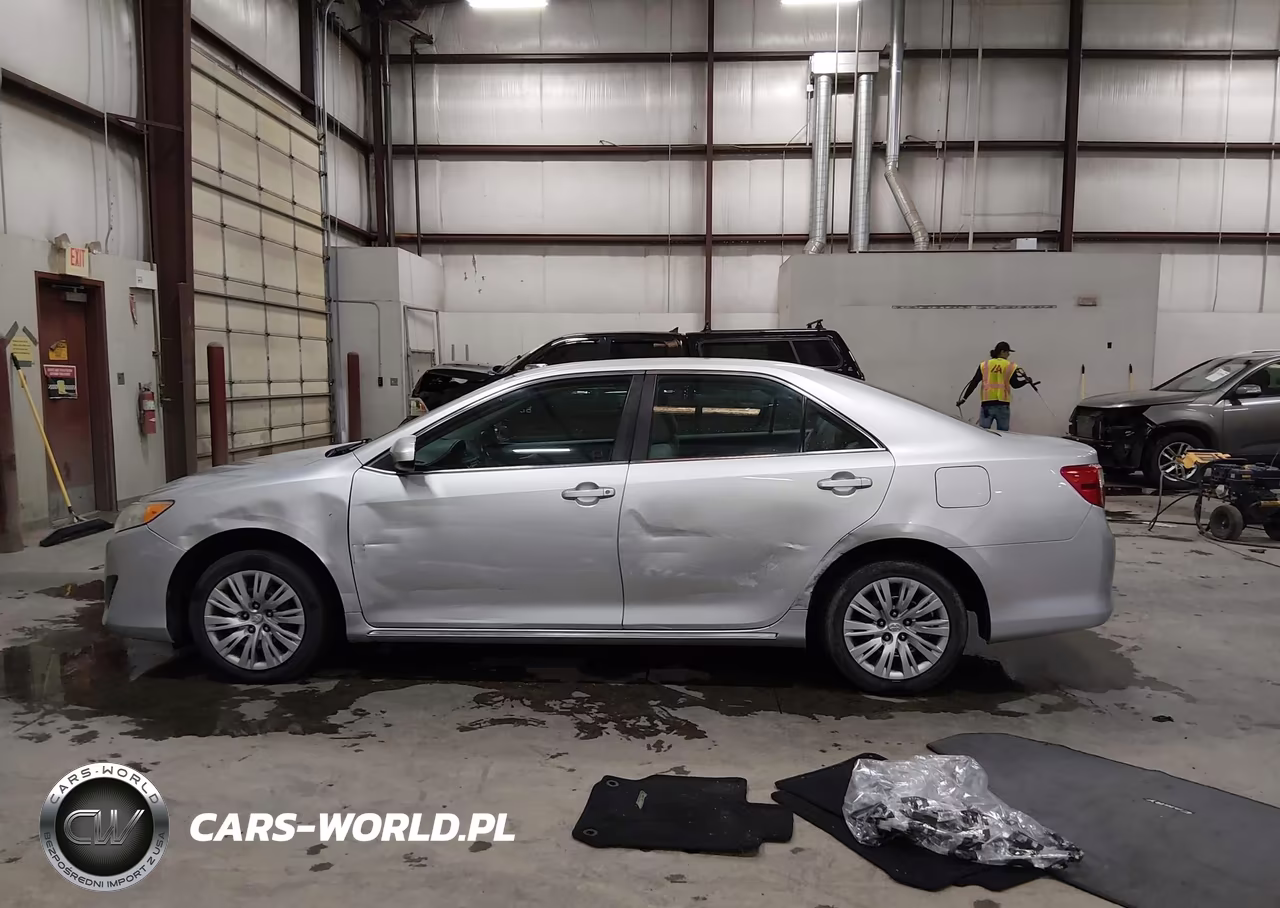 2012 Toyota Camry Le VIN:4T4BF1FK0CR215947 - 14