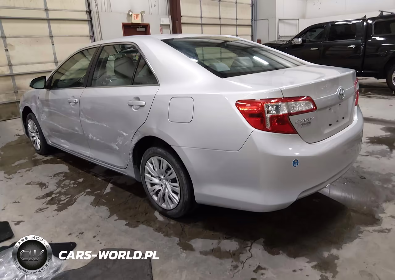 2012 Toyota Camry Le VIN:4T4BF1FK0CR215947 - 3