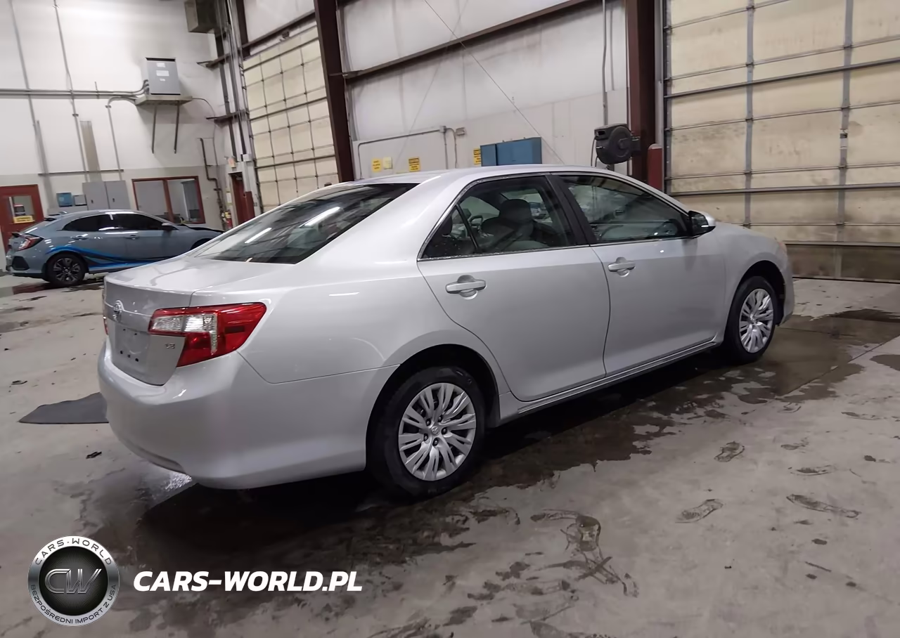 2012 Toyota Camry Le VIN:4T4BF1FK0CR215947 - 4