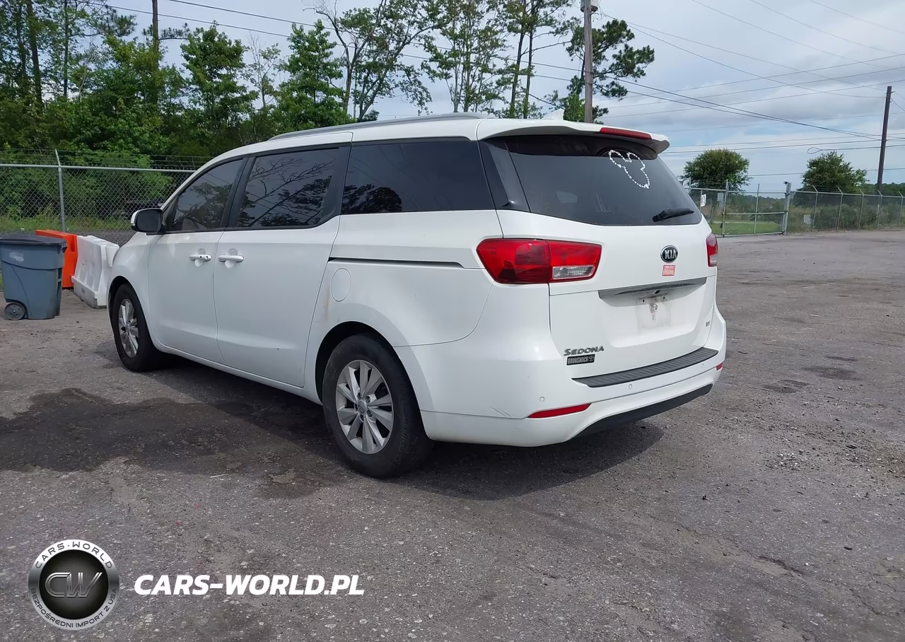 2017 Kia Sedona Lx VIN:KNDMB5C18H6268106 - 3