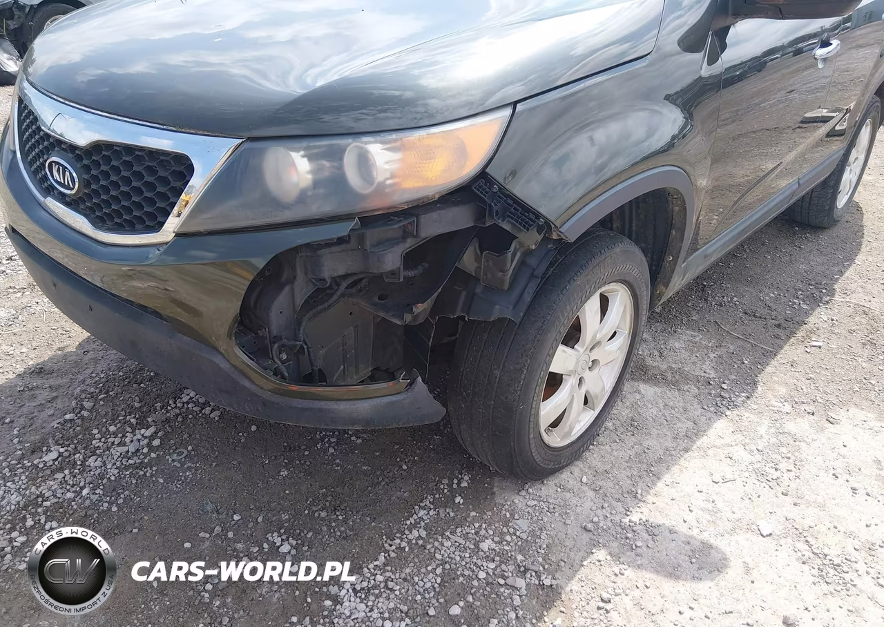 2011 Kia Sorento Lx VIN:5XYKT4A16BG111227 - 6
