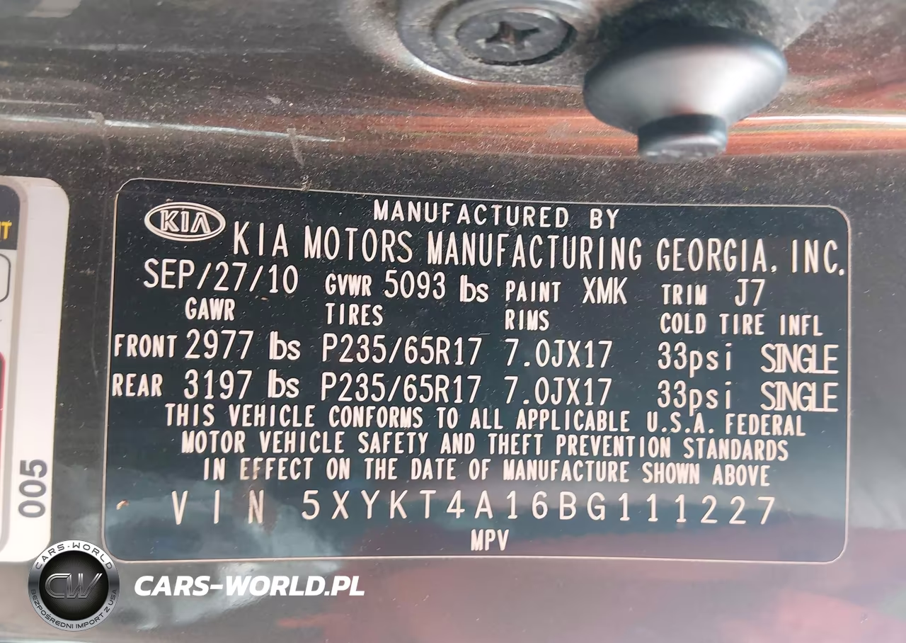 2011 Kia Sorento Lx VIN:5XYKT4A16BG111227 - 9