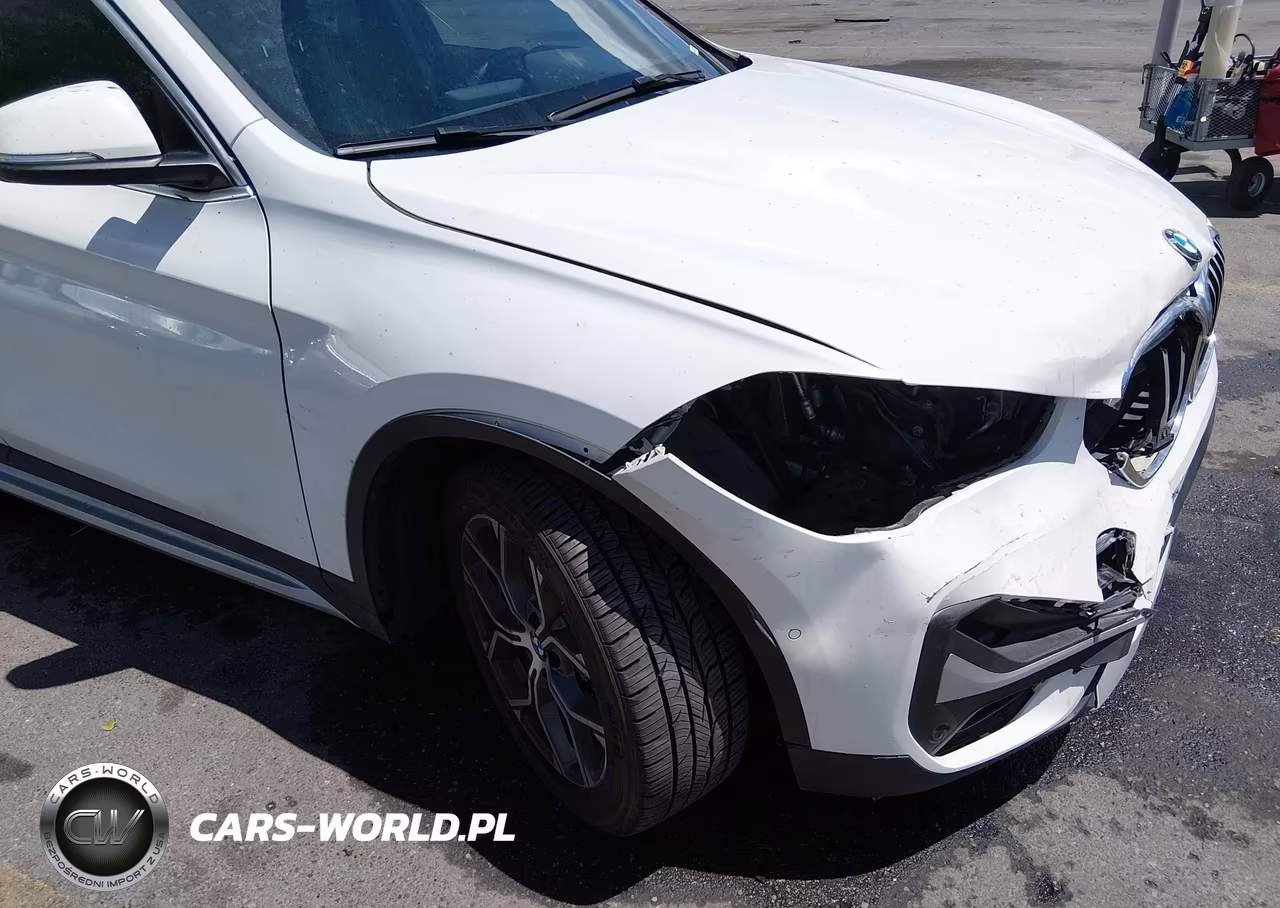 2021 BMW X1 xDrive28I VIN:WBXJG9C02M5S25466 - 17