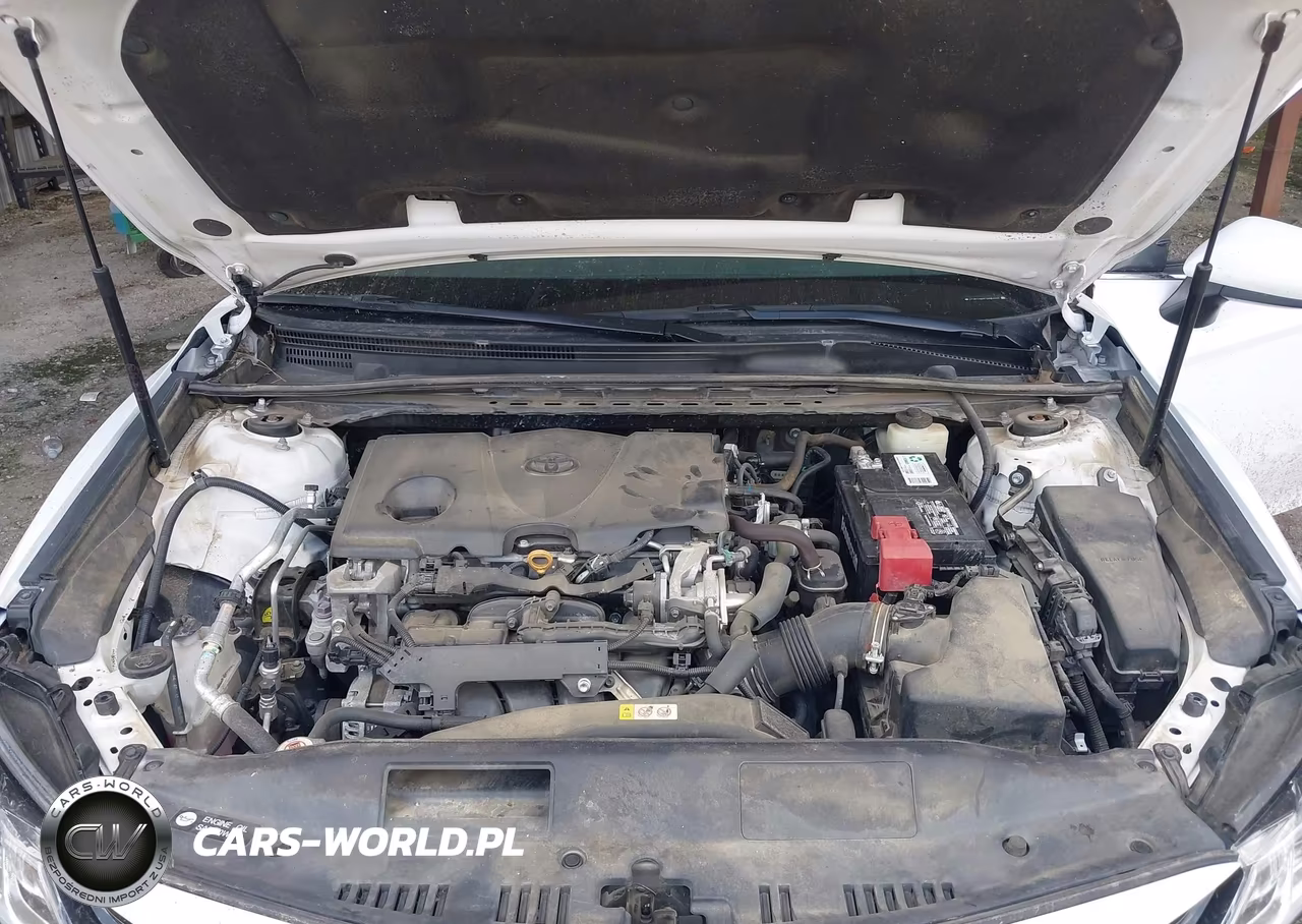 2018 Toyota Camry Le VIN:4T1B11HK0JU081217 - 10
