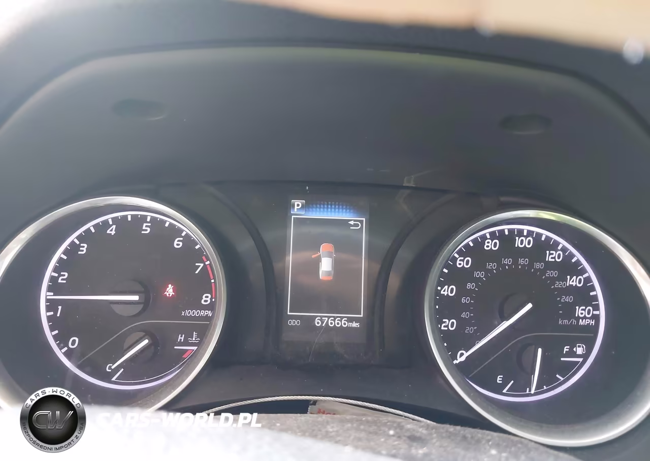 2018 Toyota Camry Le VIN:4T1B11HK0JU081217 - 7