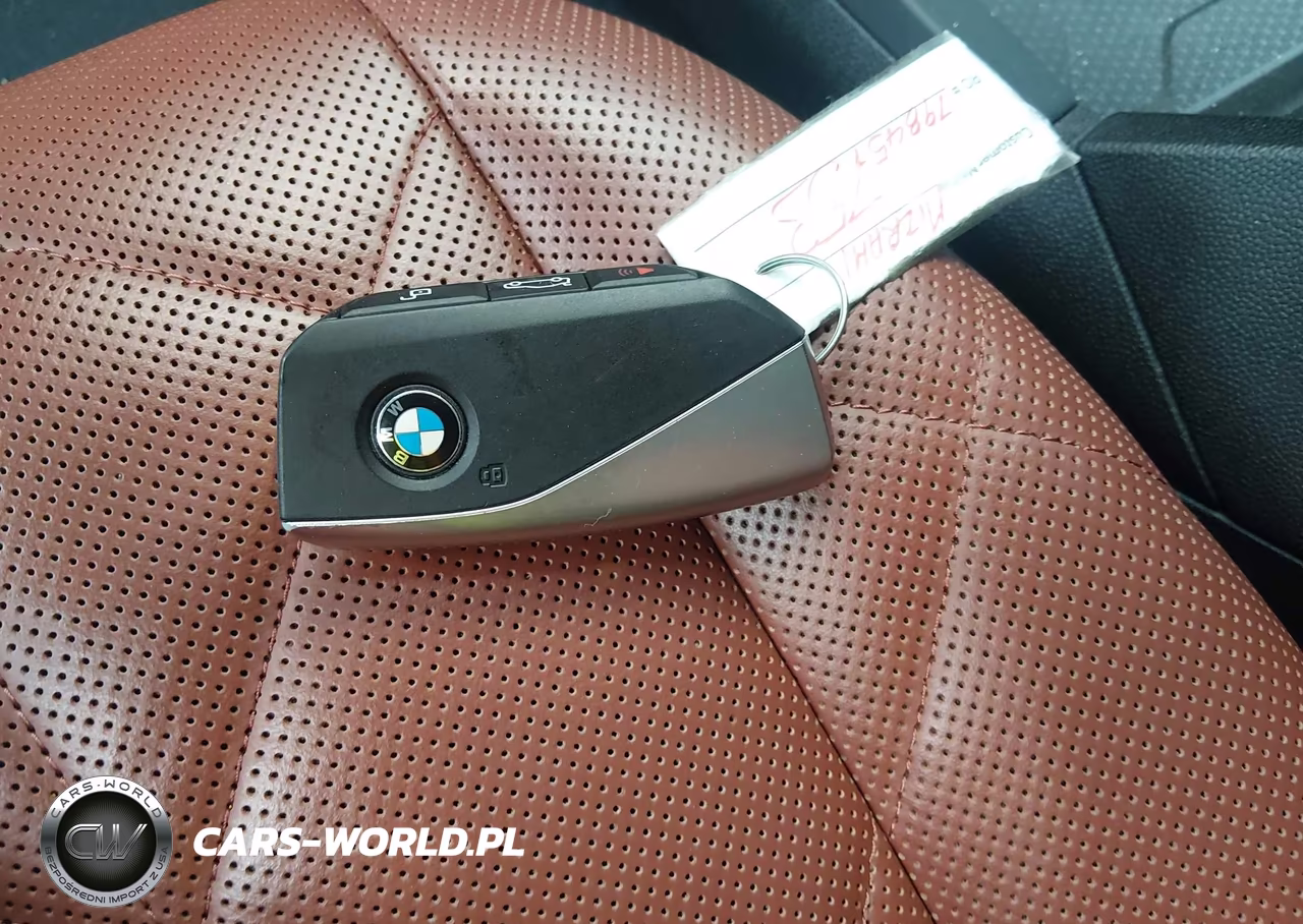 2025 BMW Ix xDrive50 VIN:WB523CF06SCU18407 - 11
