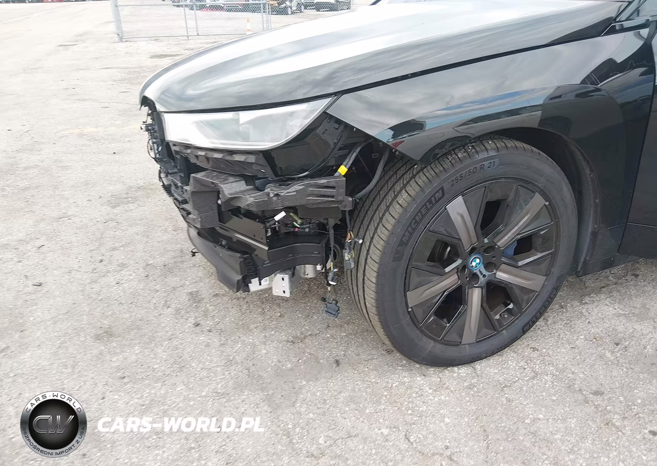 2025 BMW Ix xDrive50 VIN:WB523CF06SCU18407 - 6