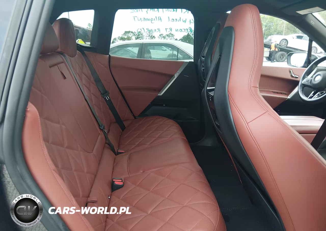 2025 BMW Ix xDrive50 VIN:WB523CF06SCU18407 - 8