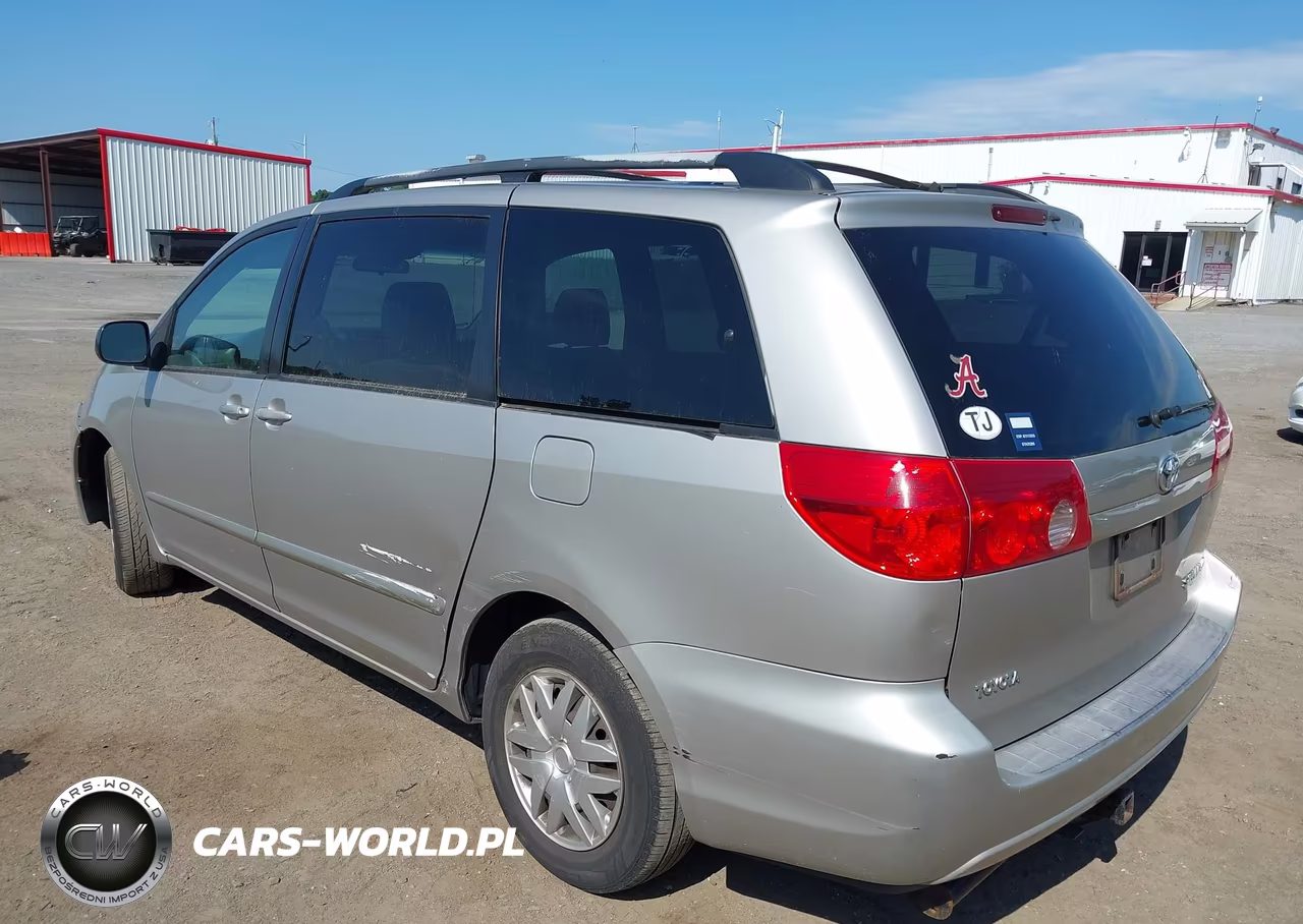 2009 Toyota Sienna Le VIN:5TDZK23C99S242542 - 3