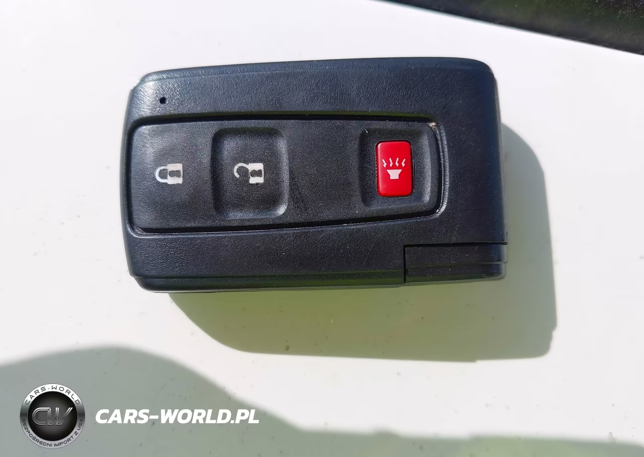 2007 Toyota Prius VIN:JTDKB20U773213585 - 11