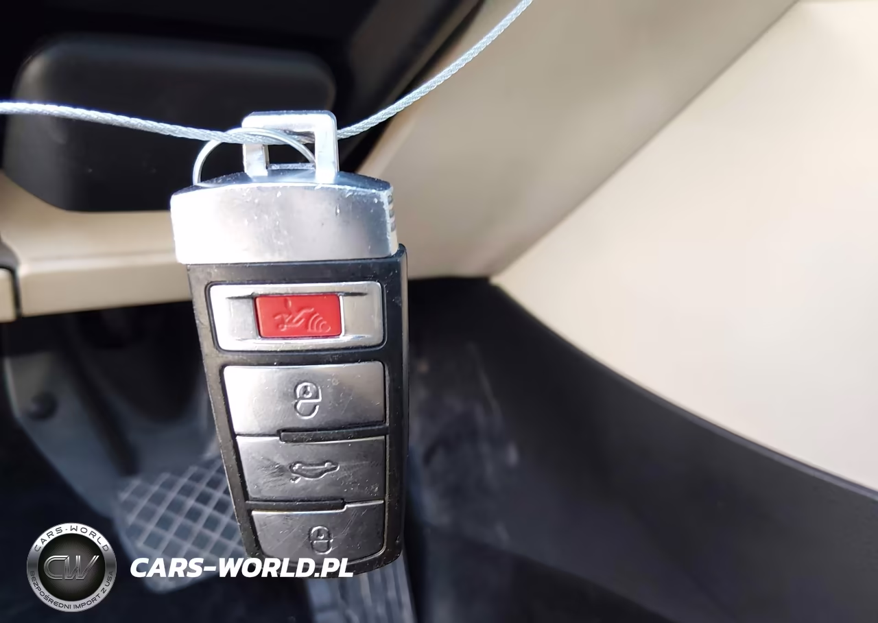 2012 Volkswagen Cc Sport VIN:WVWMP7AN2CE530896 - 11