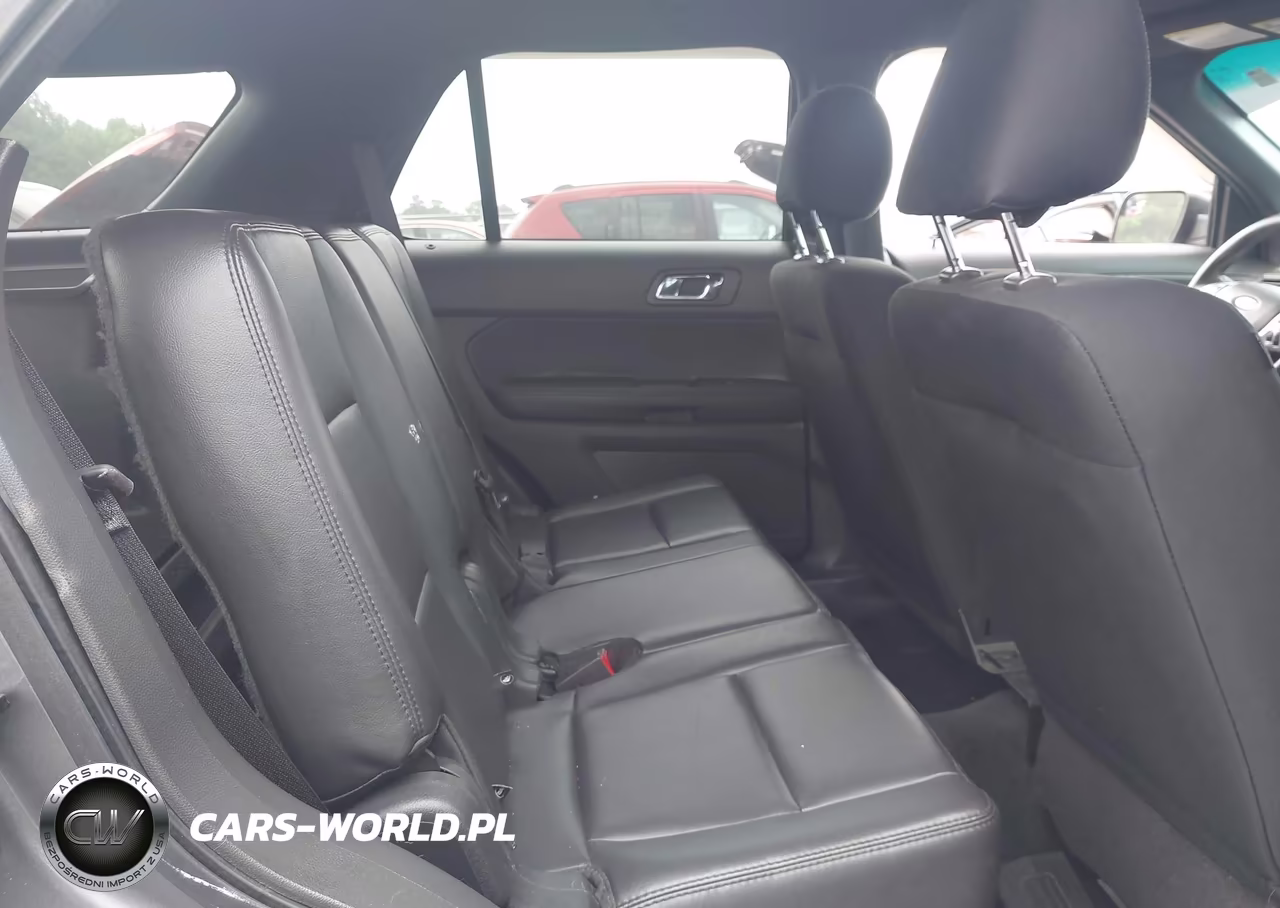 2014 Ford Utility Police Interceptor VIN:1FM5K8AR3EGB38167 - 8