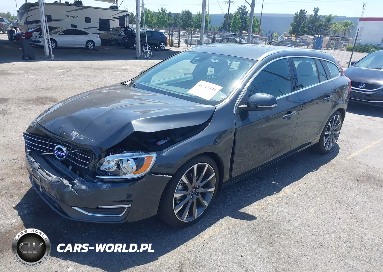 2015 Volvo V60 T5 Premier VIN:YV140MEK7F1217142 - 2