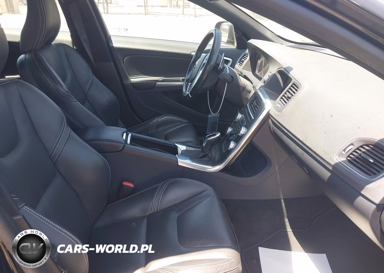 2015 Volvo V60 T5 Premier VIN:YV140MEK7F1217142 - 5