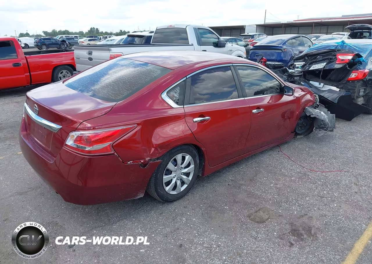2013 Nissan Altima 2.5 S VIN:1N4AL3AP8DC220196 - 4