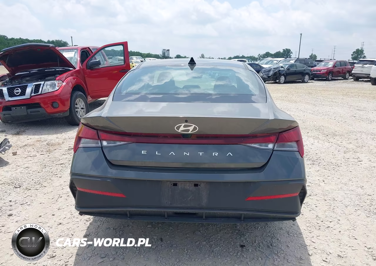2024 Hyundai Elantra Sel VIN:KMHLM4DG7RU661347 - 16
