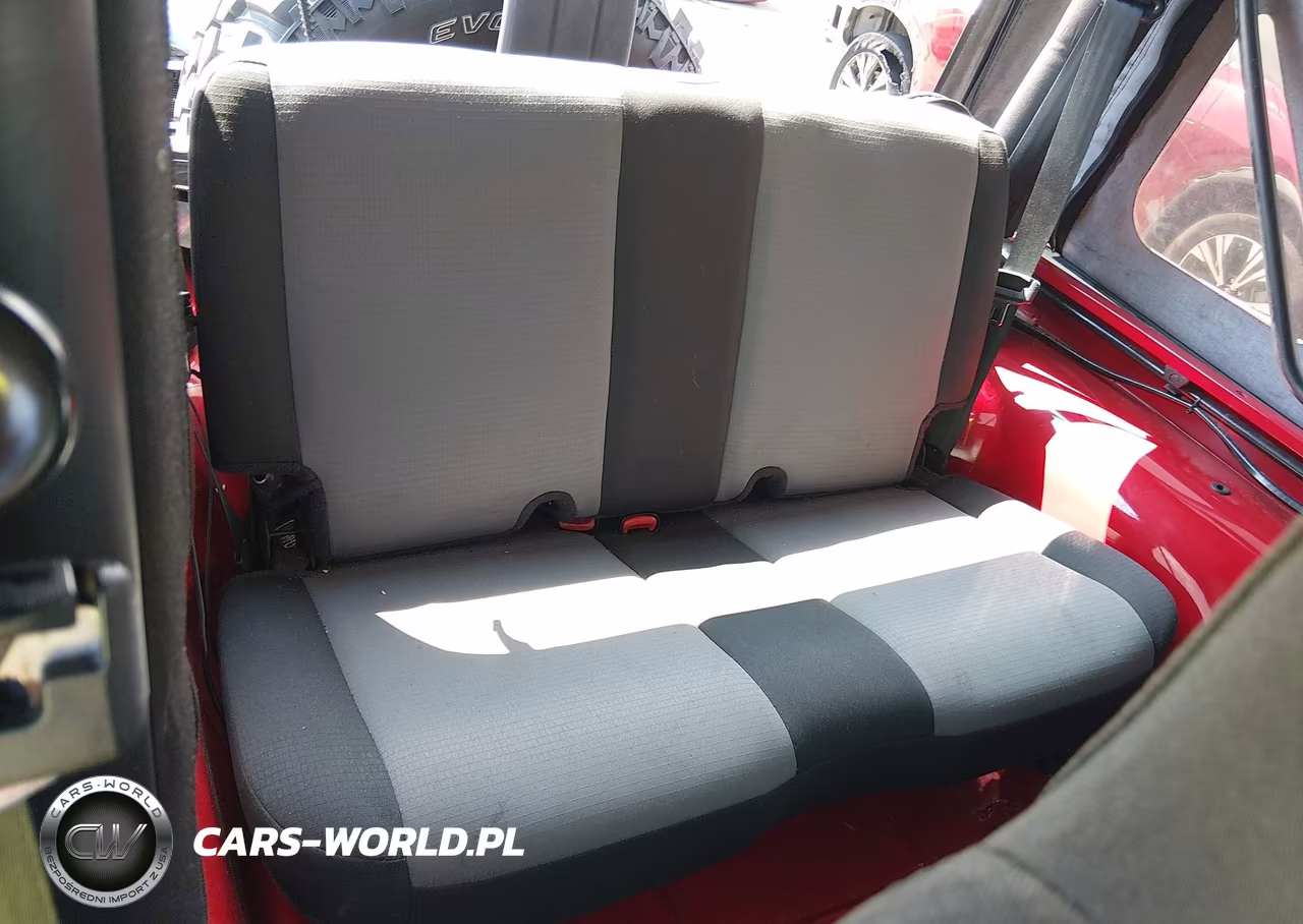 2004 Jeep Wrangler X VIN:1J4FA39S74P802291 - 8