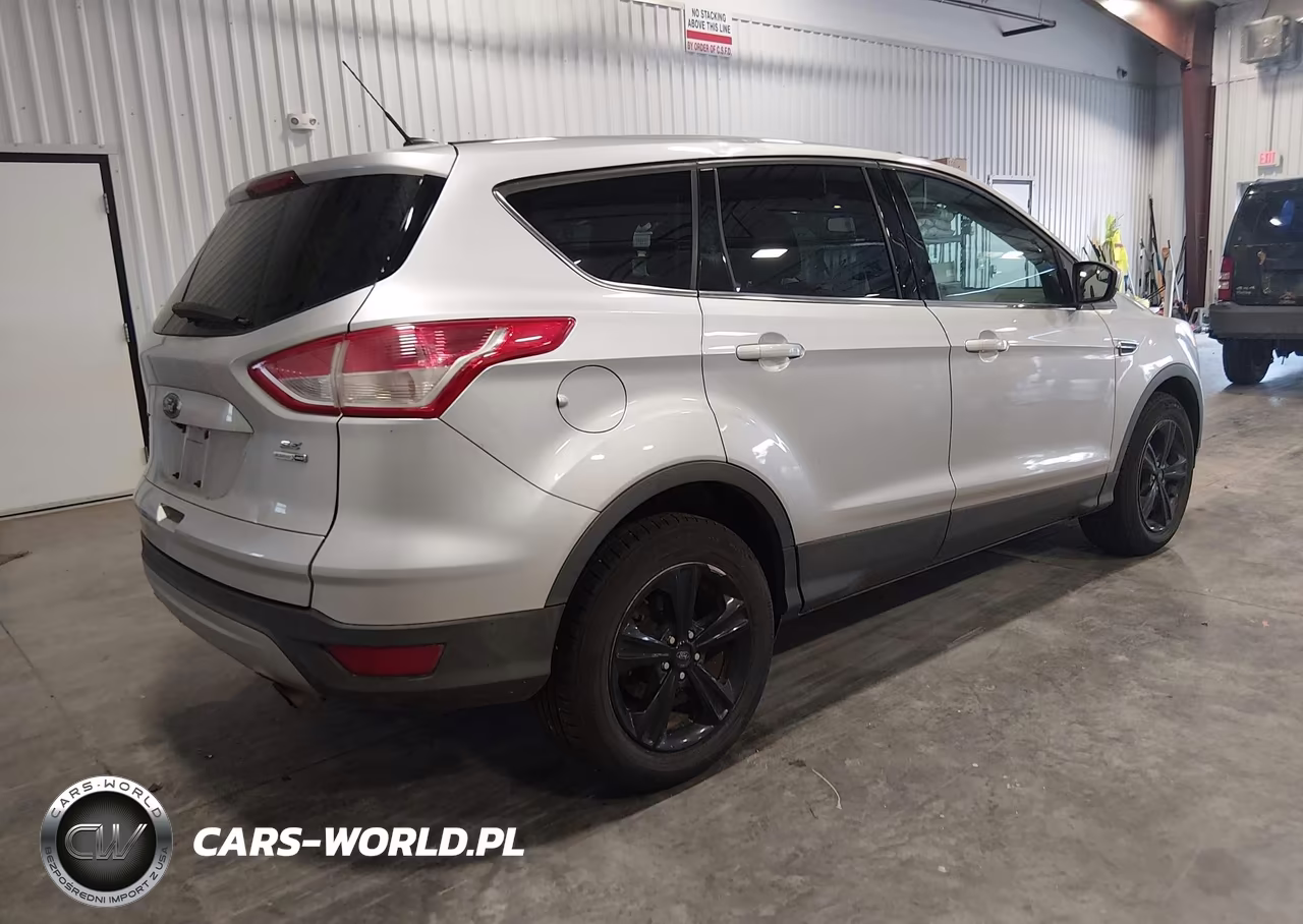 2016 Ford Escape Se VIN:1FMCU9G99GUA54373 - 4