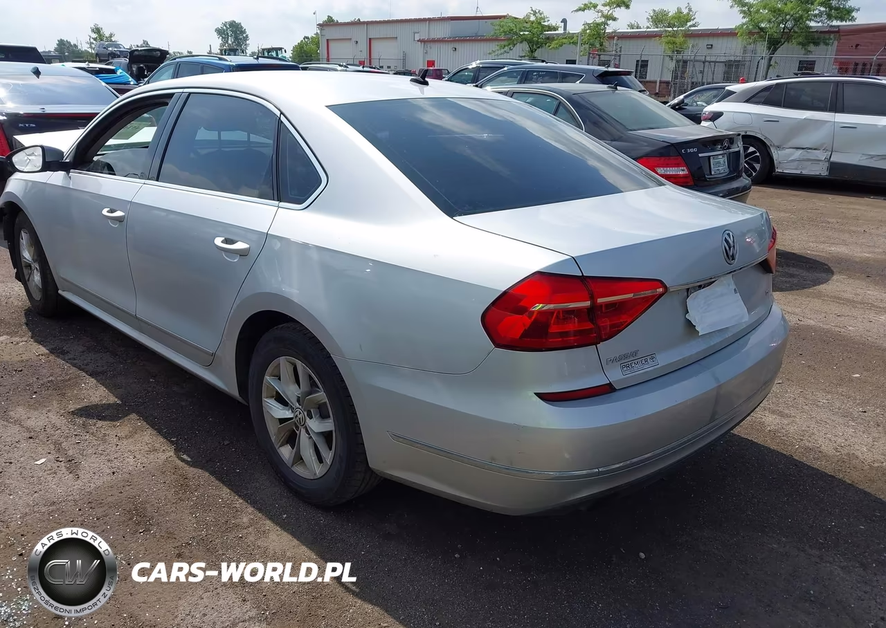 2016 Volkswagen Passat 1.8T S VIN:1VWAT7A32GC031690 - 3