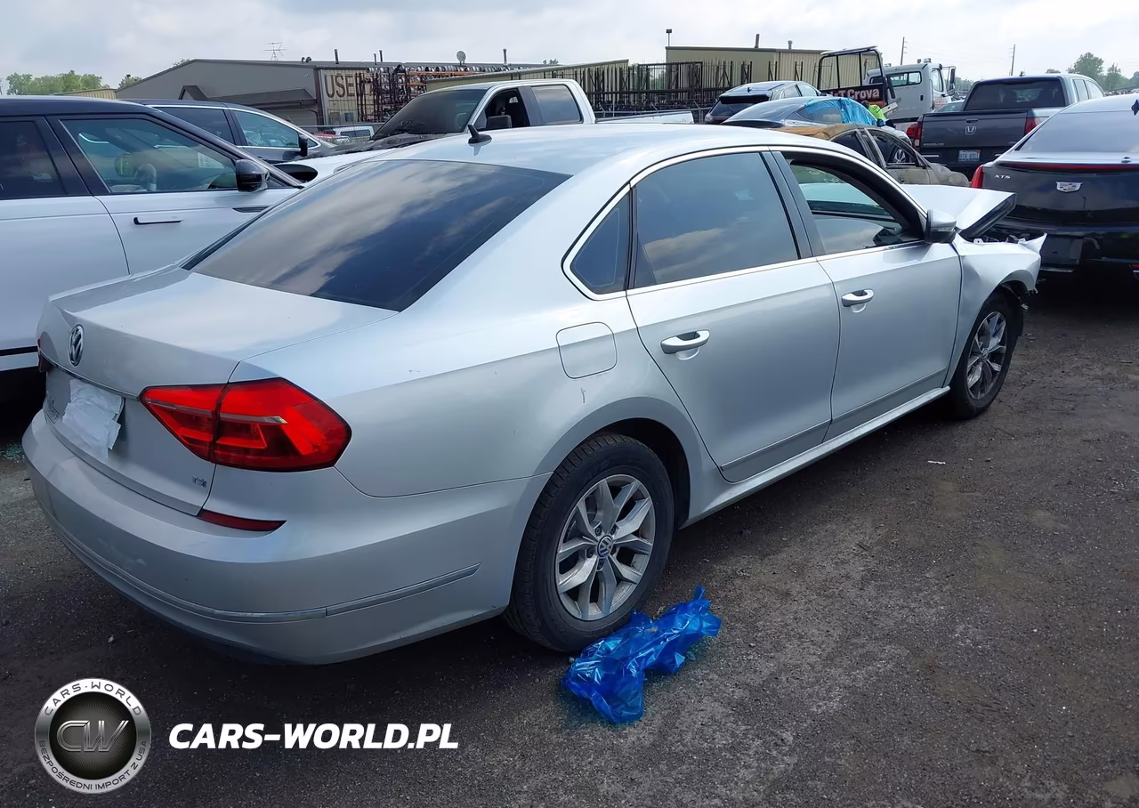 2016 Volkswagen Passat 1.8T S VIN:1VWAT7A32GC031690 - 4