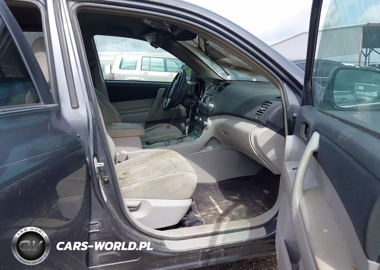 2011 Toyota Highlander Base V6 VIN:5TDZK3EH9BS041146 - 5