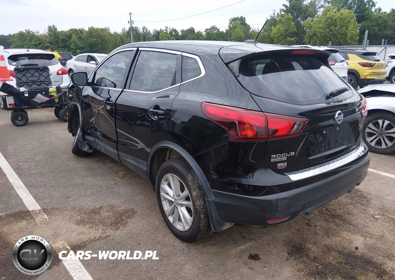 2018 Nissan Rogue Sport S VIN:JN1BJ1CPXJW159209 - 3