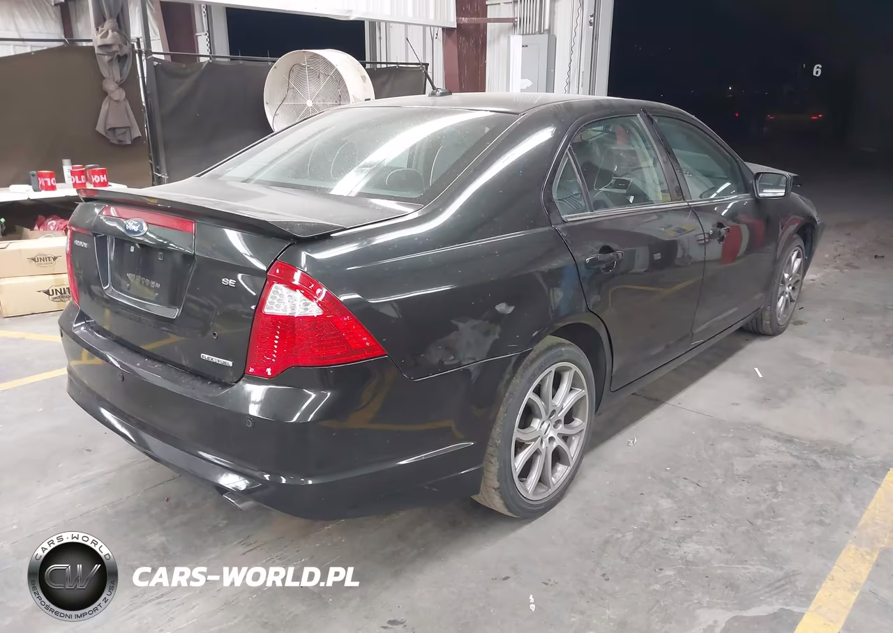 2012 Ford Fusion Se VIN:3FAHP0HG2CR205832 - 4