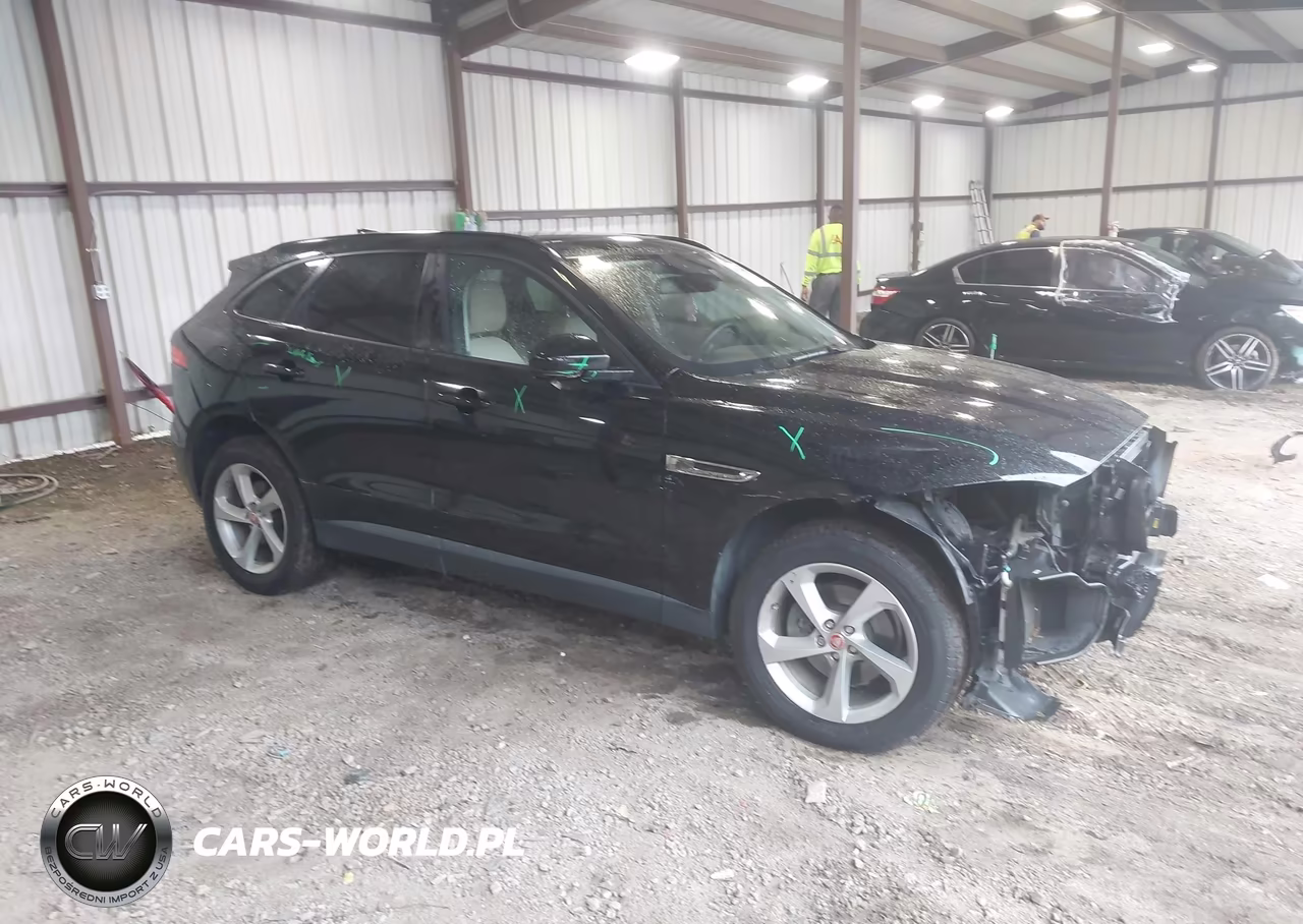 2018 Jaguar F-Pace 25T Premium
