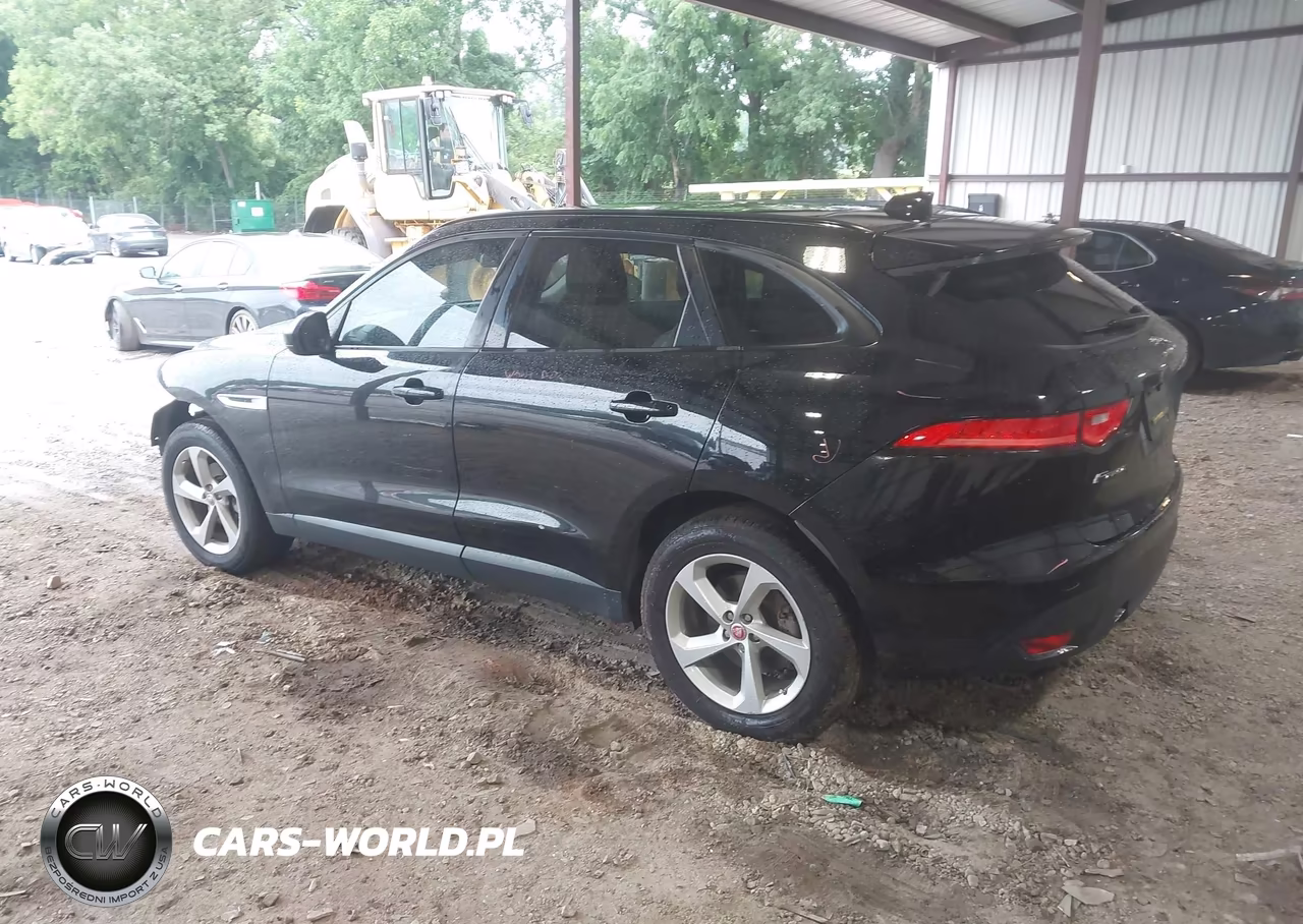 2018 Jaguar F-Pace 25T Premium VIN:SADCJ2FX3JA326191 - 3
